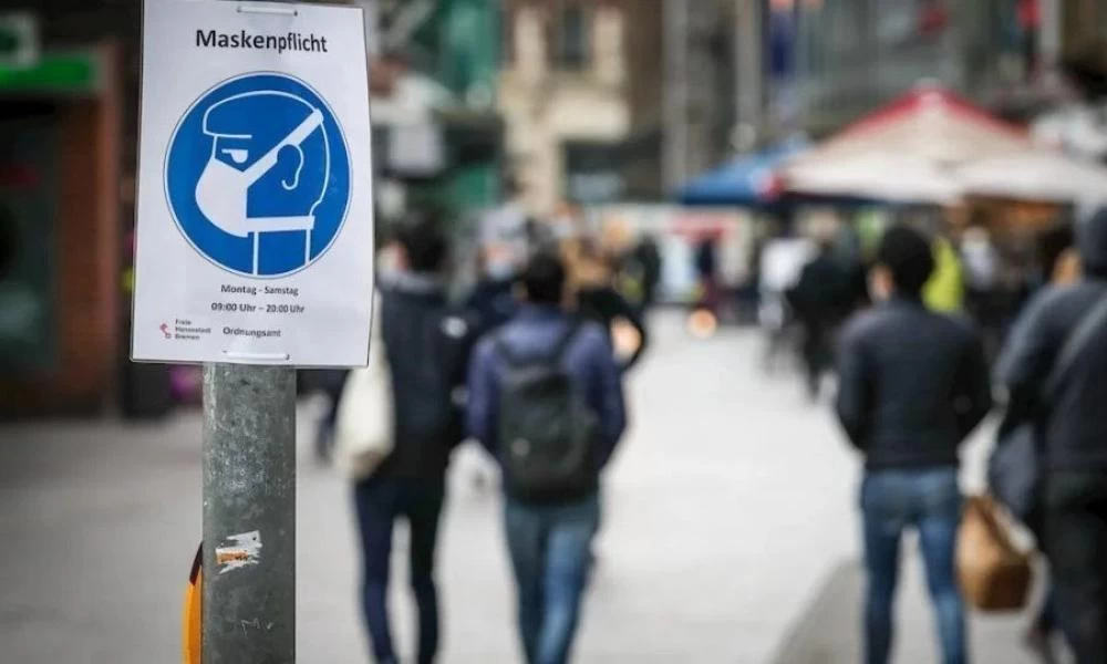 Γερμανία-Καγκελαρία: Στο "τραπέζι" η κλιμάκωση περιοριστικών μέτρων για ανεμβολίαστους
